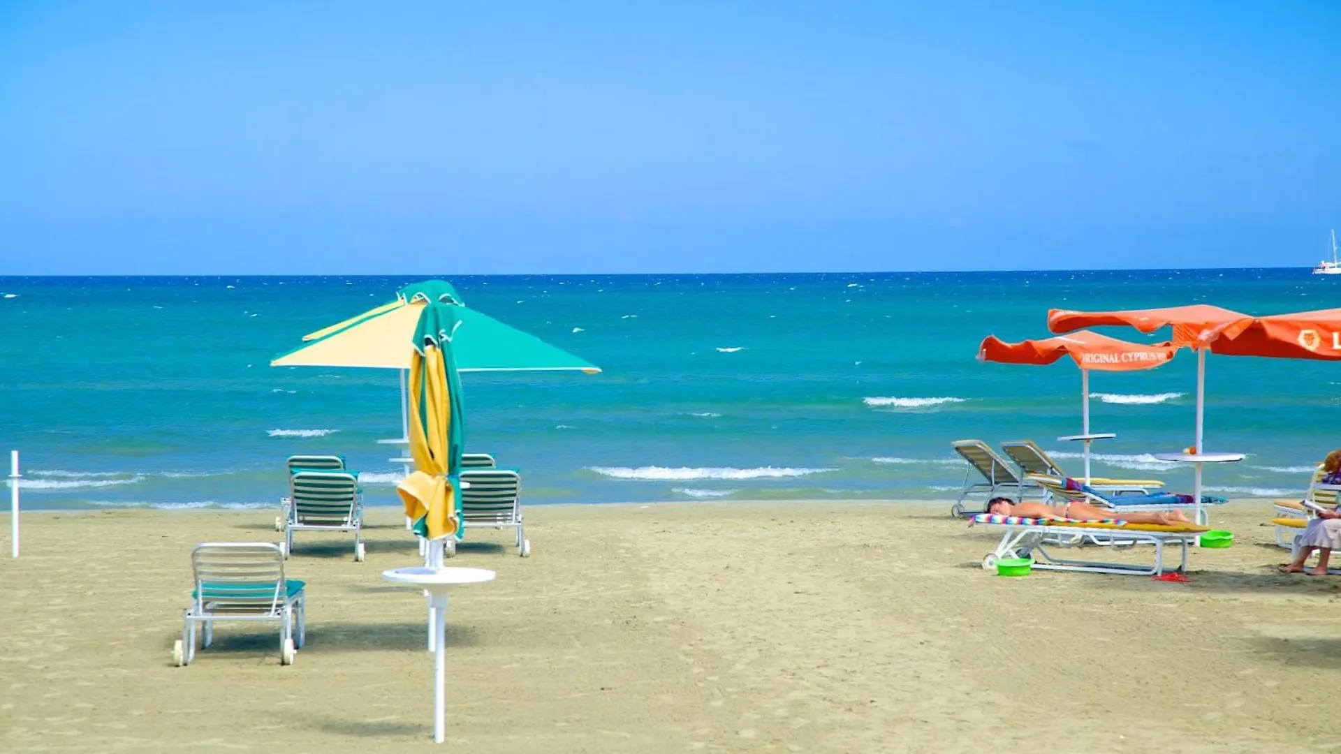 Modern Larnaca Beach Apartment 0*,  Cyprus