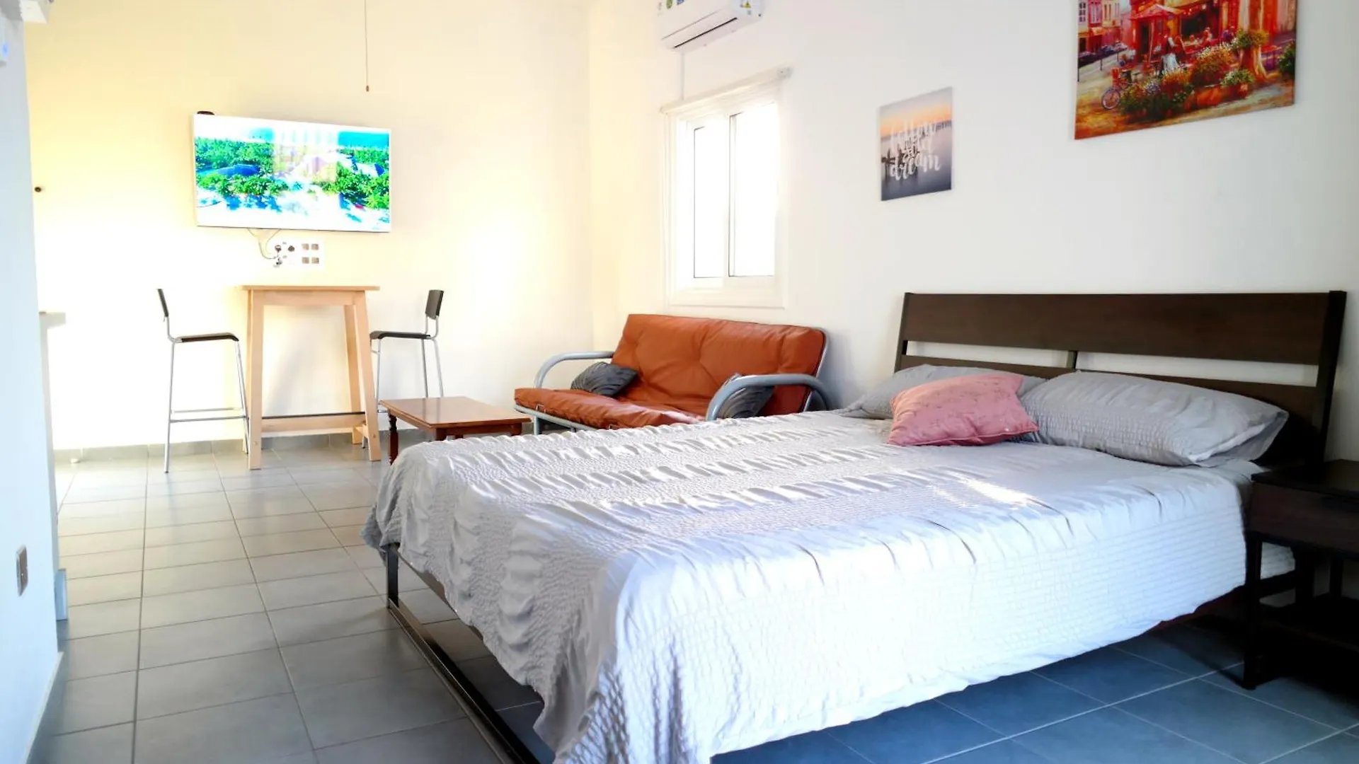 Modern Larnaca Beach Apartment